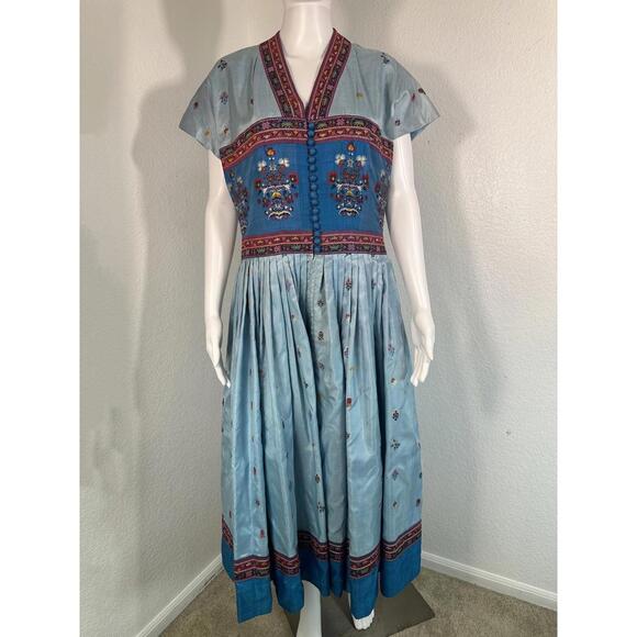 Dresses & Skirts - Vtg 1970s Sz M Silk Embroidered Gibson Bayh Pleated Folk Bohemian Peasant Dress